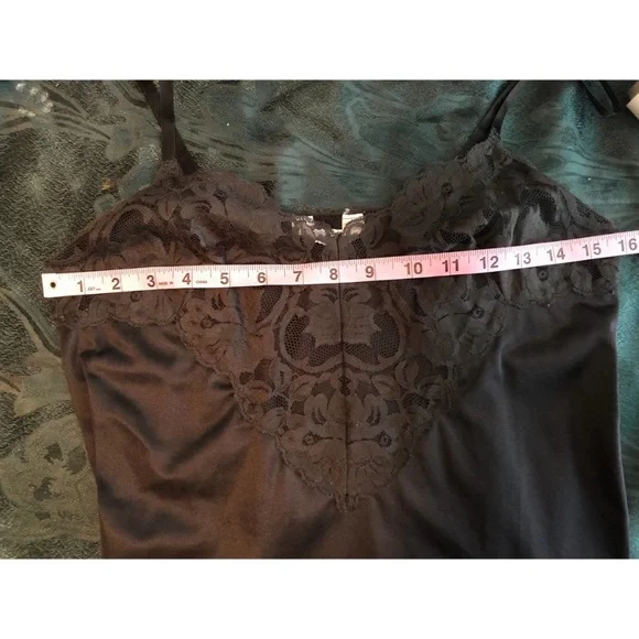 SABRINA Vintage Black Lace Tank Top - Picture 6 of 6